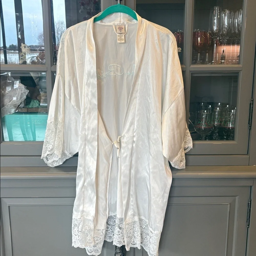 In Bloom By Jonquil THE BRIDE Short Satin & Lace Kimono Wrap Robe